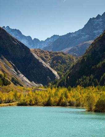 Photo of a valley lake in france